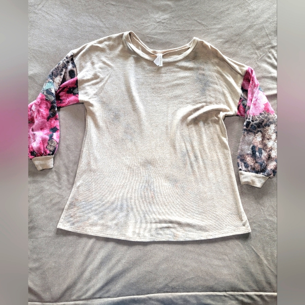 Now N Forever Top